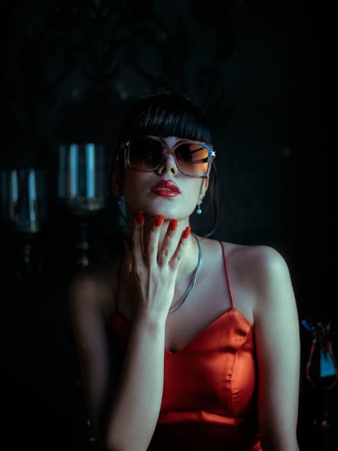 Väärennettyjen profiilien tunnistaminen verkossa